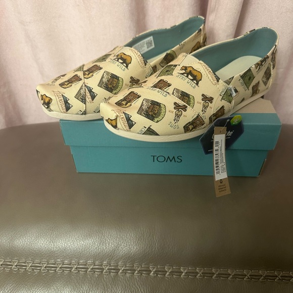 TOMS Women's Printed Canvas Loafers - Cream and Brown - Picture 2 of 3
